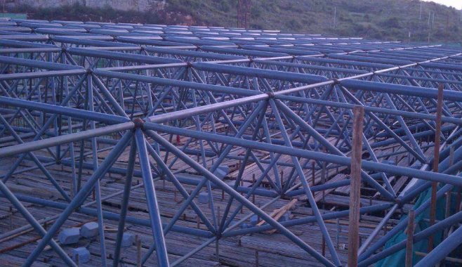 金华概述网架加工公司对网架保温隔热的办法